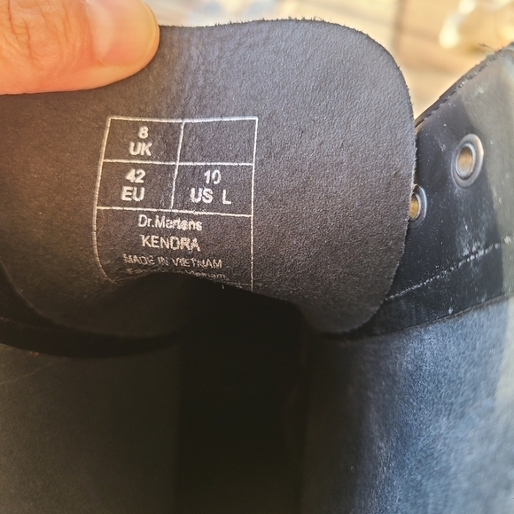 Doc Martens Kendra Boots Grey Size 10 Womens - Picture 2 of 3